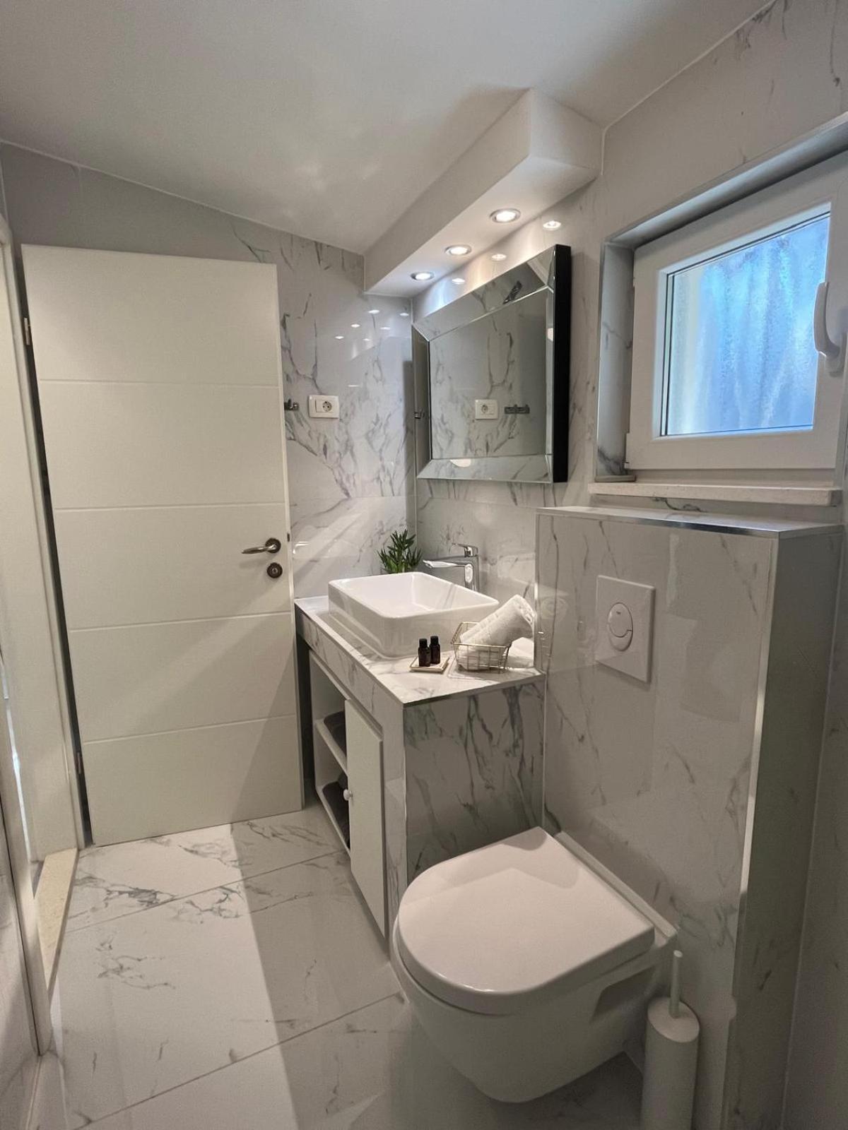 Lux Garden Luxury Apartment Split Eksteriør bilde